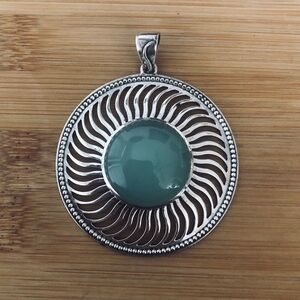 $64 Doug Paulus Estate Drop Pendant   Sterling Silver   Marked dp 925 India